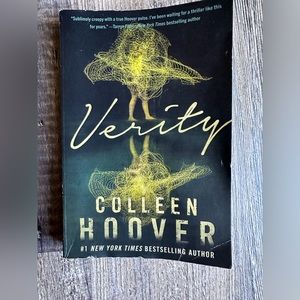 Verity by Colleen Hoover